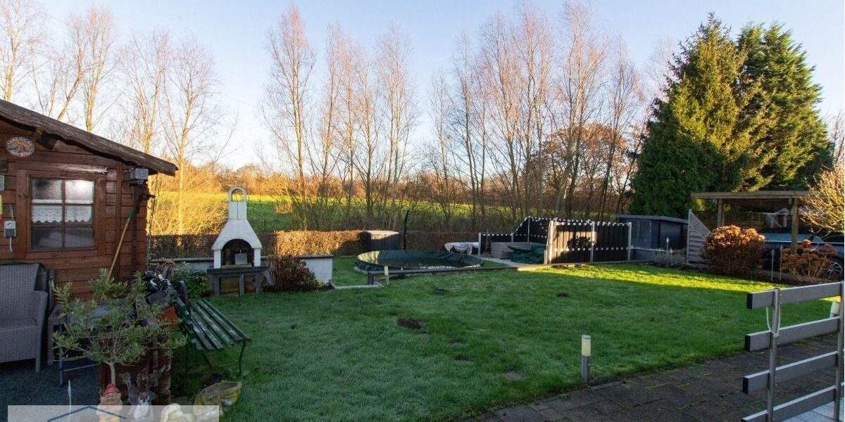 2 Familienhaus in absolut ruhiger Wohnlage #Carport #Stellplätze 1 zimmer