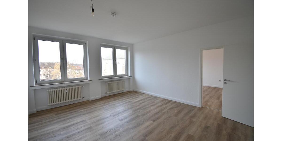 Etagenwohnung Essen Stadtkern - 3 Zimmer, 92 m&sup2;, 1.045&euro; | Angebot:24862007