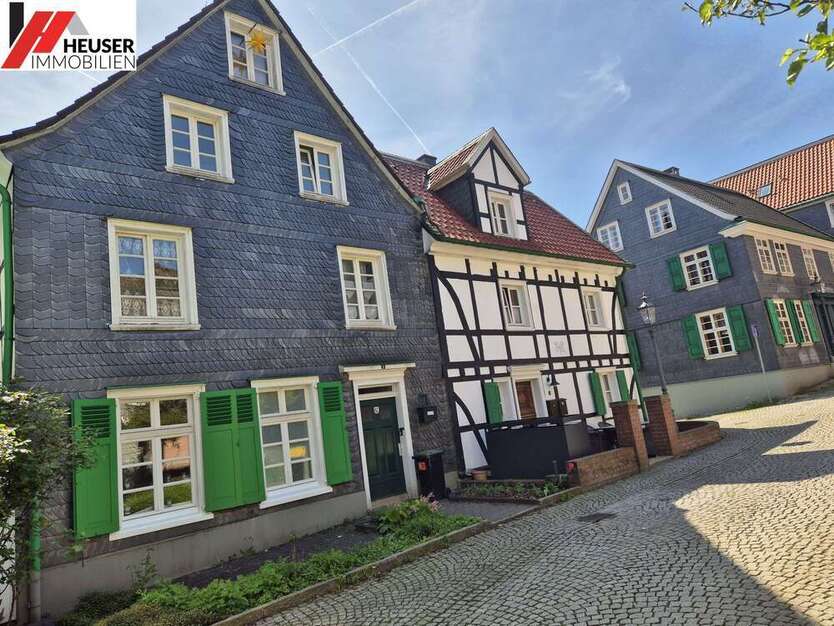 Haus zum Kaufen in Remscheid 220.000 € 197 m²