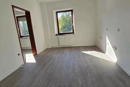 Helle Wohnung 3-Zimmer Hattingen Niederbonsfeld, E-Kupferdreh 3 zimmer