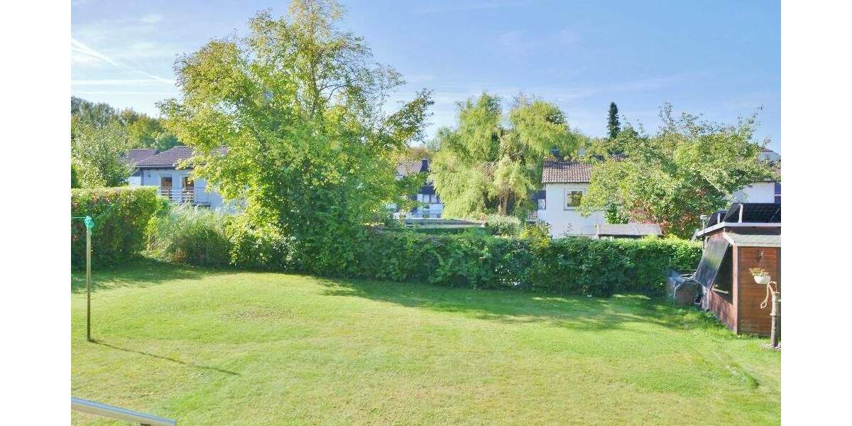 Attraktive Doppelhaushälfte auf großem Süd-West Grundstück in ruhiger Lage von Haan-Gruiten 5 zimmer