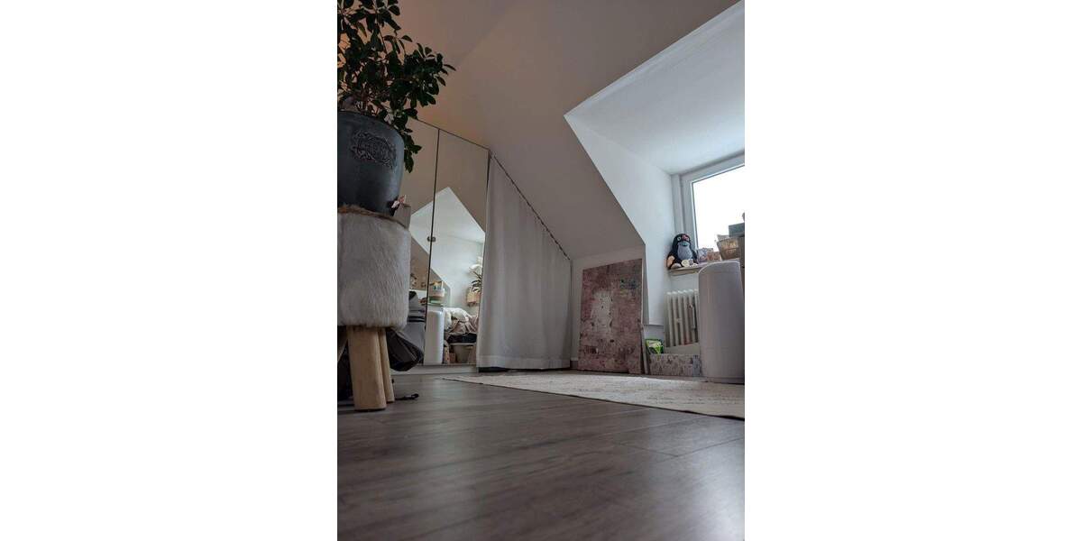 Etagenwohnung Essen Frohnhausen - 4 Zimmer, 98 m&sup2;, 308.000&euro; | Angebot:25755928