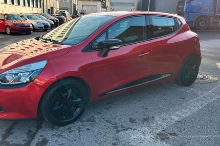 Renault Clio 156.553 km 5.499 &euro; Gelsenkirchen 45881