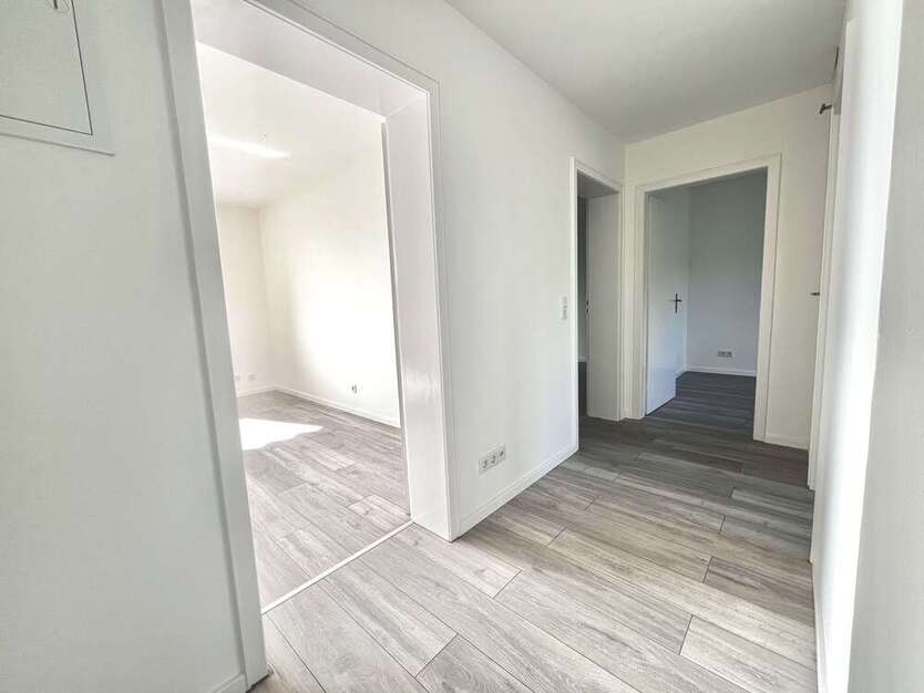 Wohnung zum Mieten in Wuppertal 580 € 67.5 m²