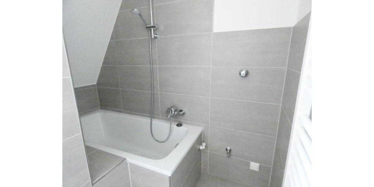 Modernisierte 2-Zi.-Altbau-Whg.mit Designboden in E-Kray! 2 zimmer