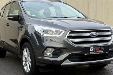 Ford Kuga 38.000 km 15.990 &euro; Dinslaken 46537