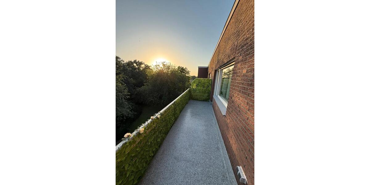 Dachgeschoßwohnung Dinslaken Lohberg - 2.5 Zimmer, 72 m&sup2;, 185.000&euro; | Angebot:27446989