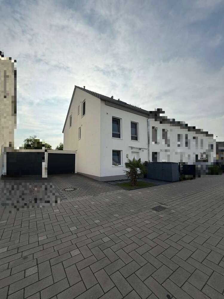 Haus zum Kaufen in Dinslaken 519.000 € 142 m²