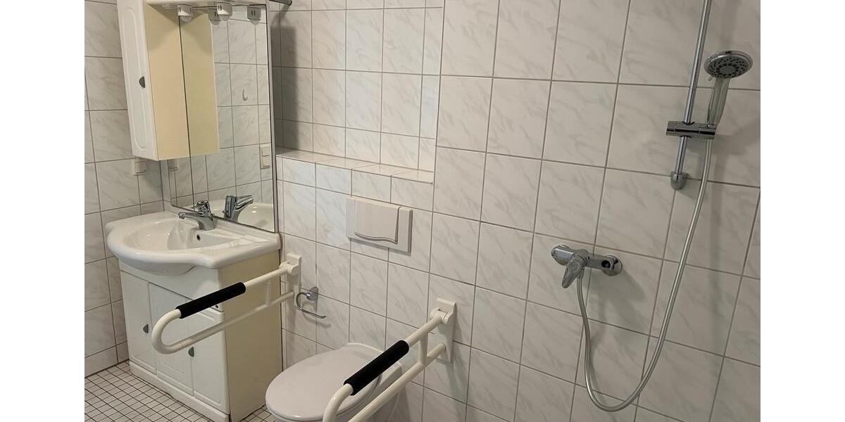 Etagenwohnung Gelsenkirchen - 2.5 Zimmer, 64 m&sup2;, 120.000&euro; | Angebot:27462431