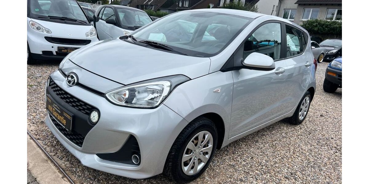 Hyundai i10 27.000 km 7.999 &euro; Essen 45355