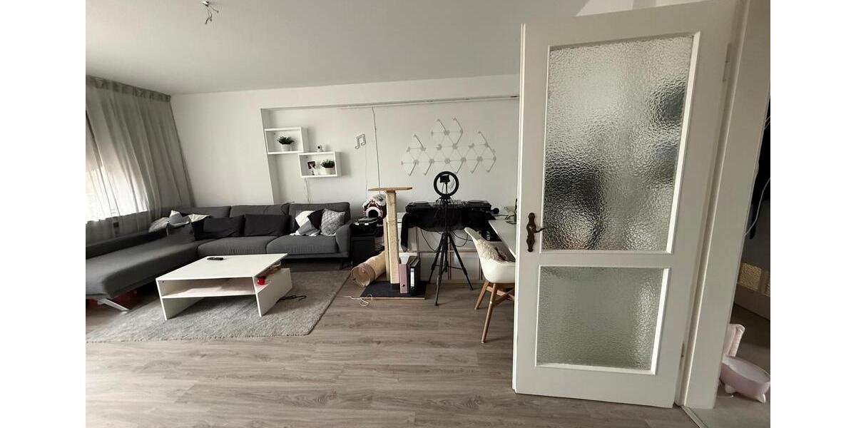 Etagenwohnung Moers Rheinkamp - 2 Zimmer, 65 m&sup2;, 700&euro; | Angebot:24870949