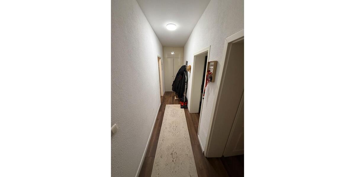 Etagenwohnung Duisburg - 4 Zimmer, 127 m&sup2;, 1.800&euro; | Angebot:25858720