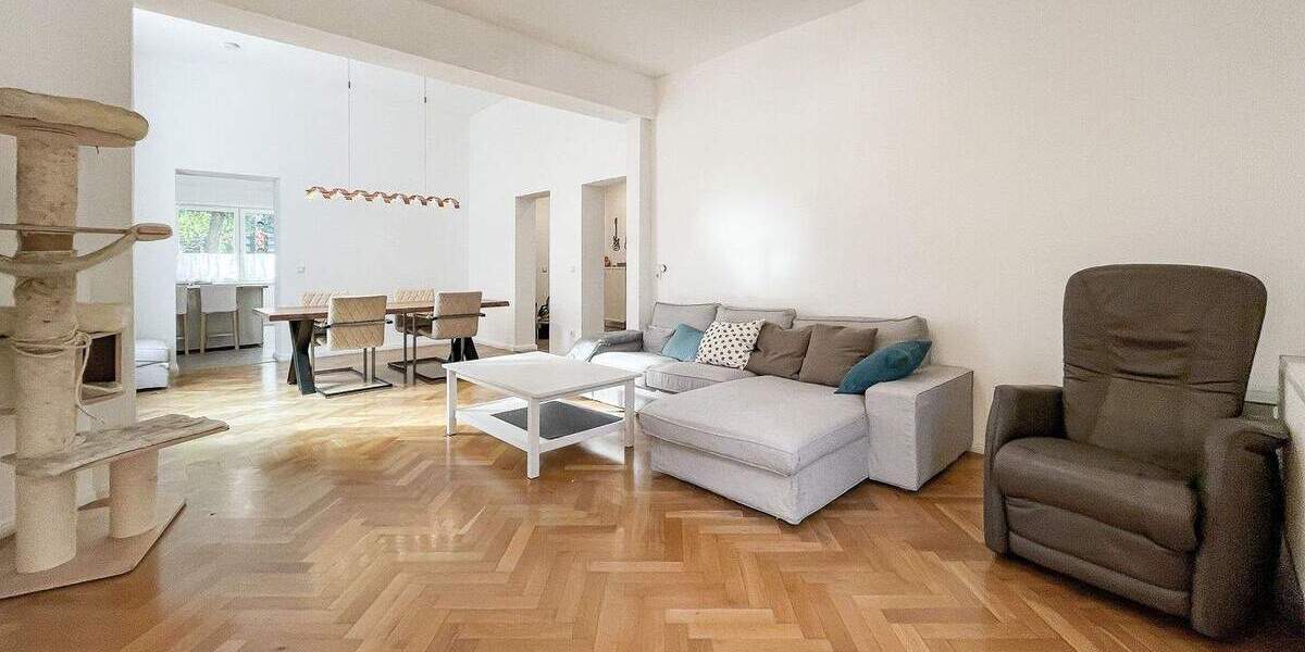 Etagenwohnung Bochum Gerthe - 5 Zimmer, 133 m&sup2;, 298.000&euro; | Angebot:25665728