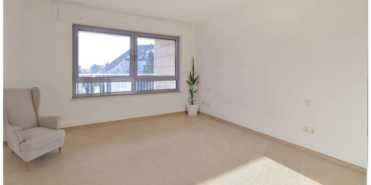 Stilvoll in Spitzenlage! Barrierefreie 4½ R.-Wohnung mit Aufzug, Balkon & 2 Garagen in Bredeney 4 zimmer