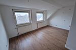 Dachgeschoßwohnung Oer-Erkenschwick Erkenschwick - 3 Zimmer, 95 m&sup2;, 800&euro; | Angebot:25635947