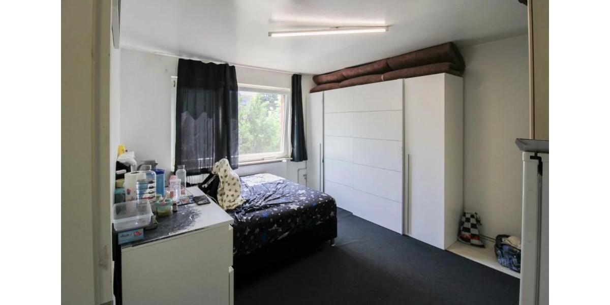 Etagenwohnung Duisburg Hamborn - 5 Zimmer, 120 m&sup2;, 175.000&euro; | Angebot:26241869