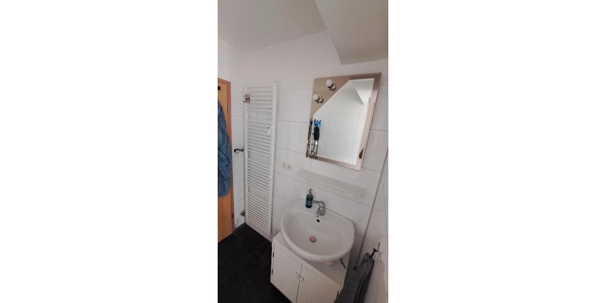 Etagenwohnung Essen Stadtbezirk IX - 2 Zimmer, 30 m&sup2;, 700&euro; | Angebot:26610435