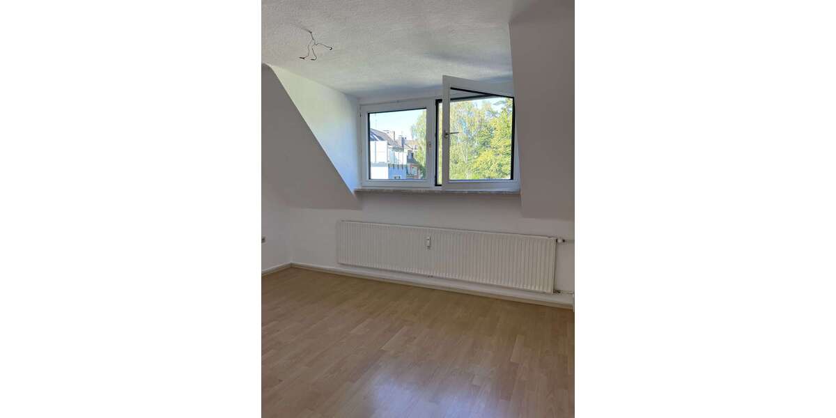 Etagenwohnung Essen Holsterhausen - 1 Zimmer, 40 m&sup2;, 400&euro; | Angebot:26924398