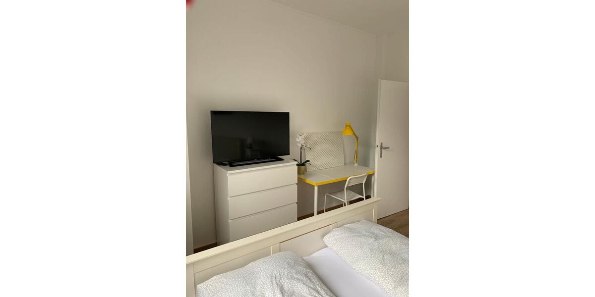 Etagenwohnung Essen Stadtkern - 1 Zimmer, 34 m&sup2;, 900&euro; | Angebot:24480082