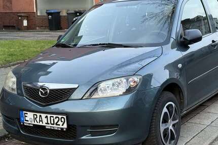 Mazda 2 130.000 km 2.449 &euro; Essen 45329