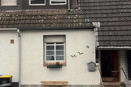 Haus Duisburg Rheinhausen - 3 Zimmer, 80 m&sup2;, 1.200&euro; | Angebot:25396681