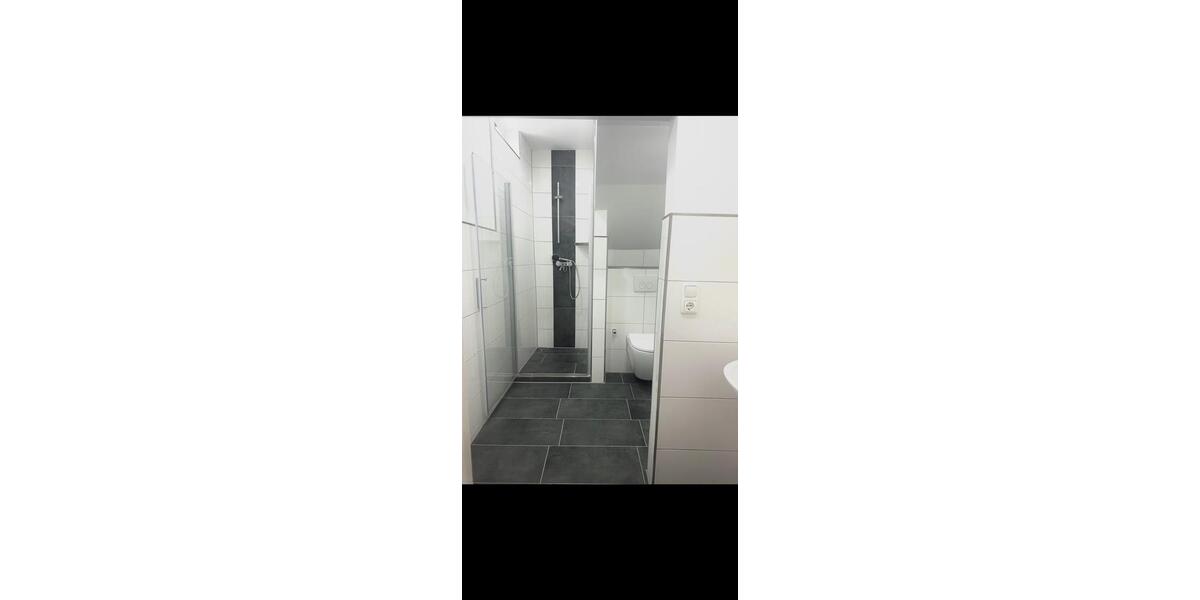 Einfamilienhaus Duisburg Rheinhausen - 5 Zimmer, 180 m&sup2;, 1.500&euro; | Angebot:25988678