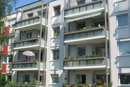 Wohnung Bochum Harpen - 3 Zimmer, 70 m&sup2;, 635&euro; | Angebot:26932566