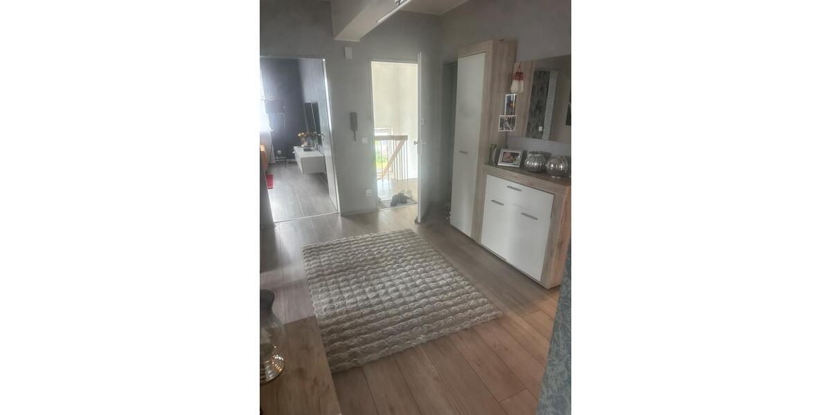 2 Wohnungen in einer Etage Top Preis 5 zimmer