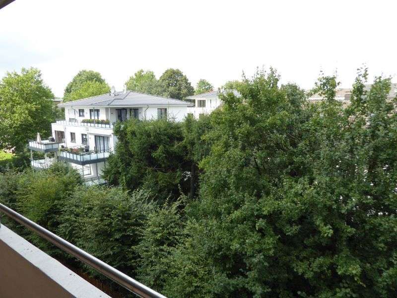 Wohnung zum Mieten in Wuppertal 505 € 68 m²