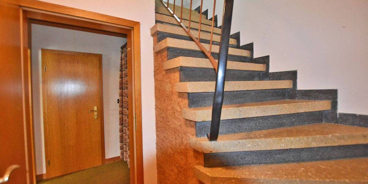 Kleines Einfamilienhaus im Grünen! 5 zimmer