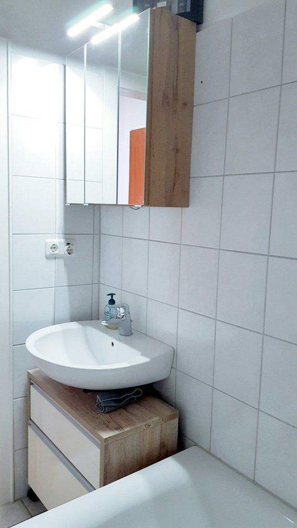 Moderne 2-Zimmer-Wohnung mit Balkon in Duisburg-Hochfeld 2 zimmer