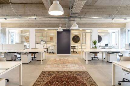 Flexibler Schreibtischplatz im Coworking Essen-Rüttenscheid mit Dachterrasse zimmer