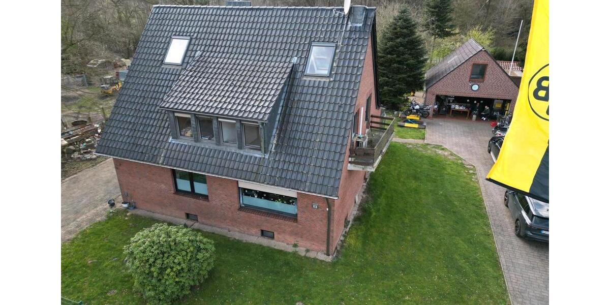 Mehrfamilienhaus, Wohnhaus Hünxe - 9 Zimmer, 180 m&sup2;, 790.000&euro; | Angebot:25810971