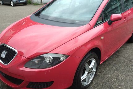 Seat Leon 158.525 km 4.950 &euro; Essen 45130