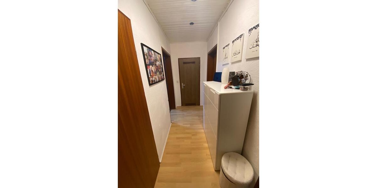 Etagenwohnung Bochum Höntrop - 4 Zimmer, 90 m&sup2;, 820&euro; | Angebot:25402738