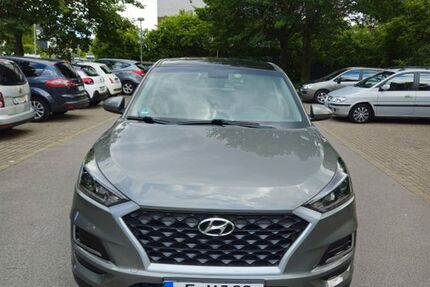 Hyundai TUCSON 70.500 km 14.100 &euro; Essen 45277