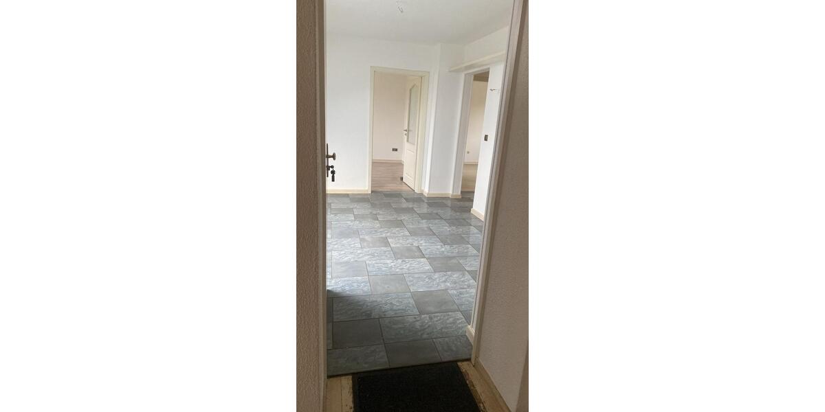 2-Zimmer-Wohnung in ruhigem 3-Parteien-Haus – ideal für Singles 2 zimmer