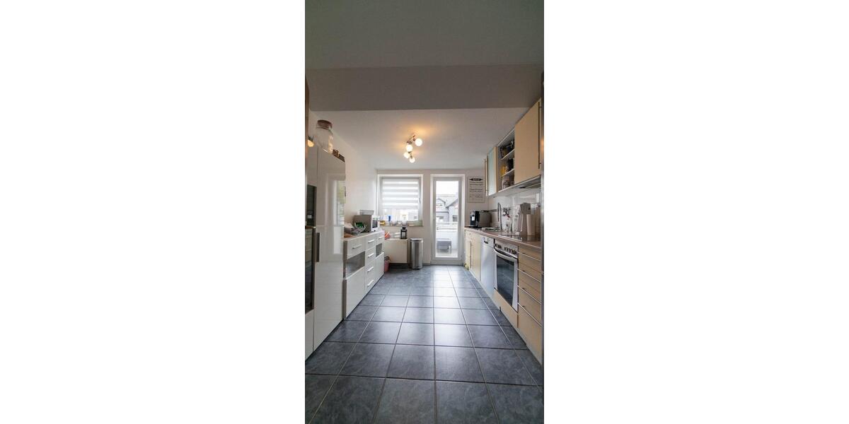 Dachgeschoßwohnung Essen Stadtbezirk VIII - 2.5 Zimmer, 55 m&sup2;, 440&euro; | Angebot:25330793