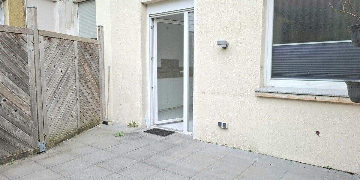 Recklinghausen-Ost! Seniorenfreundliche Erdgeschosswohnung mit eigener Terrasse und modernem Bad! 2 zimmer