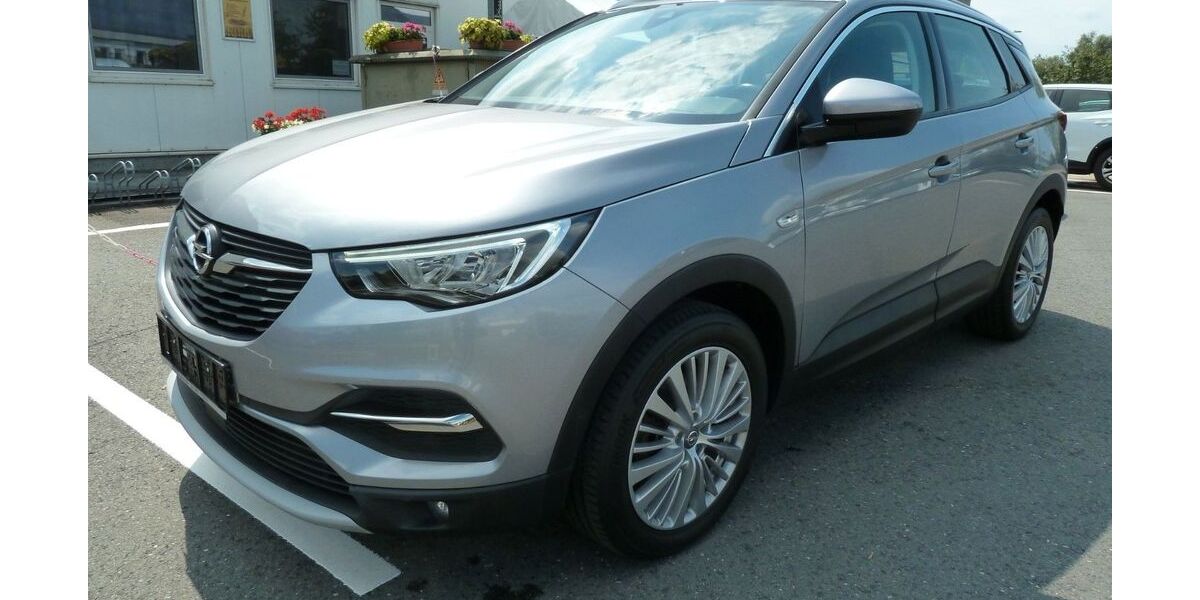 Opel Grandland (X) 171.000 km 11.900 &euro; Duisburg 47269
