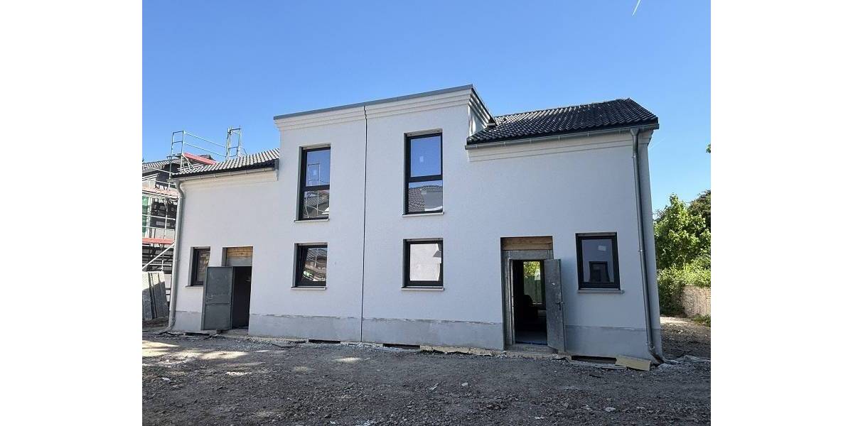 Neubau von 12 DHH in Neudorf-Süd, KfW 40+ z.T. mit QNG 4 zimmer