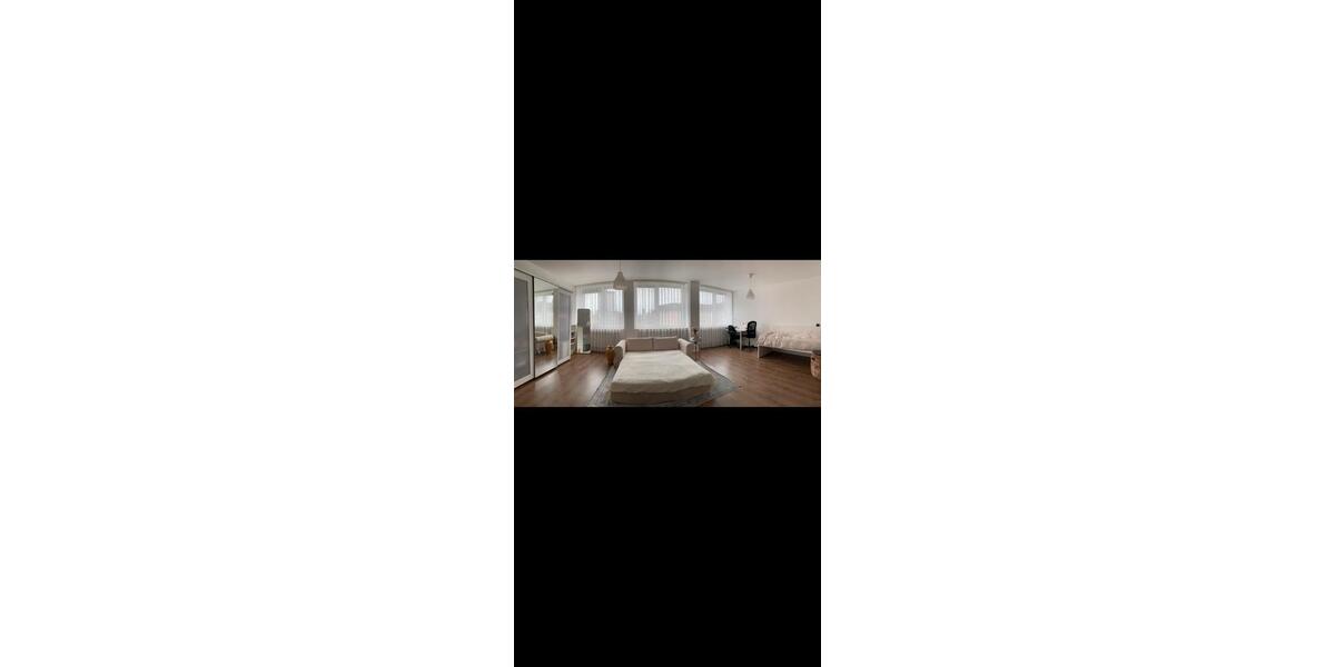 Etagenwohnung Essen Stadtkern - 1 Zimmer, 38 m&sup2;, 680&euro; | Angebot:26415688