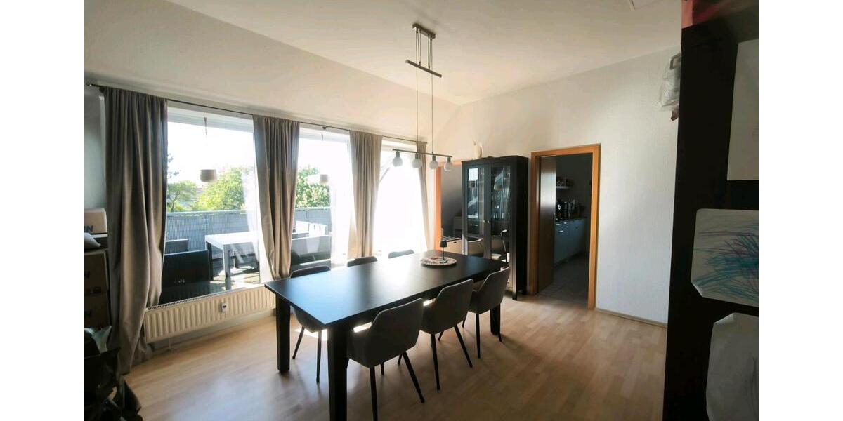 Dachgeschoßwohnung Dinslaken Lohberg - 3.5 Zimmer, 84 m&sup2;, 714&euro; | Angebot:26415664