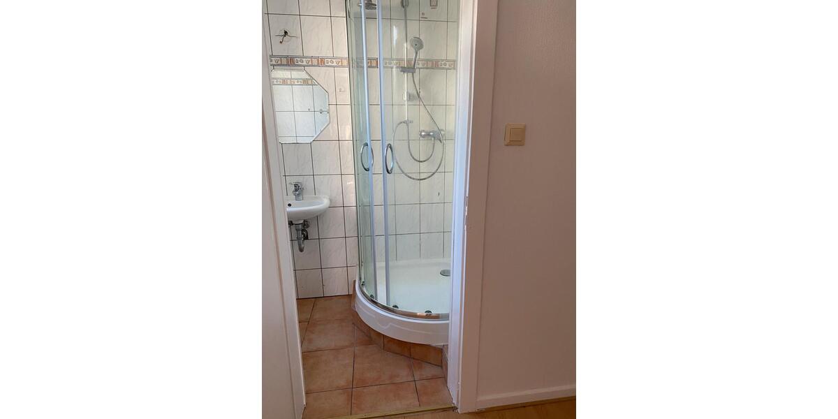 3-Zimmer-Erdgeschosswohnung – zu vermieten zimmer