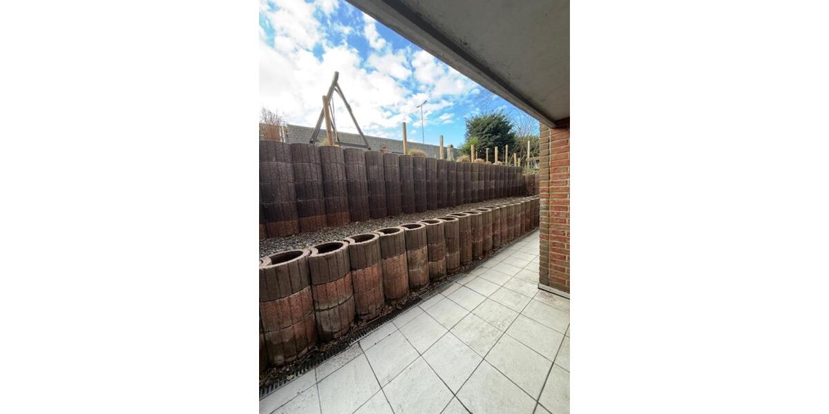 Erstbezug nach Sanierung: 2 Zimmer Souterrain Wohnung in Herne 2.5 zimmer