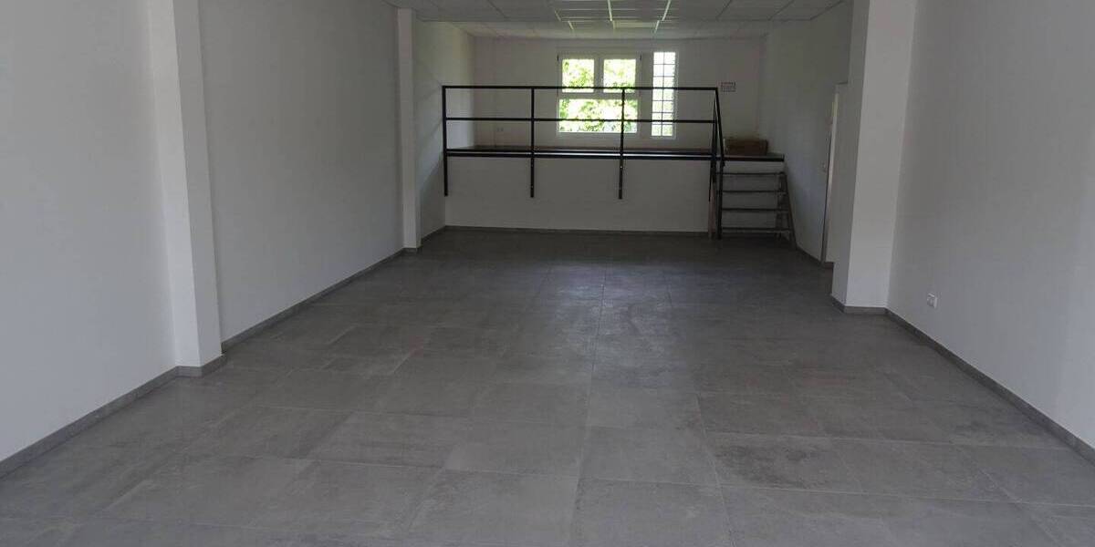 Gewerbeobjekt Essen Kray - 2.200&euro; | Angebot:26417184