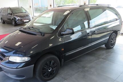 Chrysler Grand Voyager 148.703 km 1.450 € Essen 45329