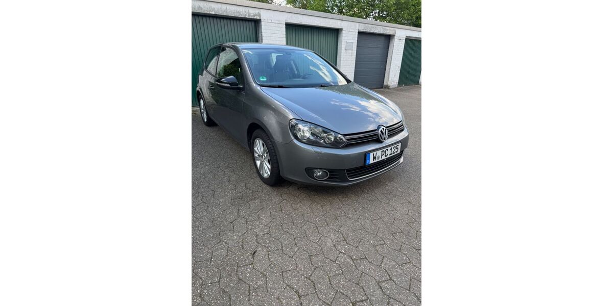 VW Golf 80.000 km 7.888 &euro; Wuppertal 42111
