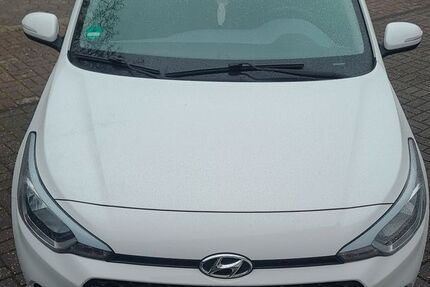 Hyundai i20 123.950 km 6.250 &euro; Essen 45133
