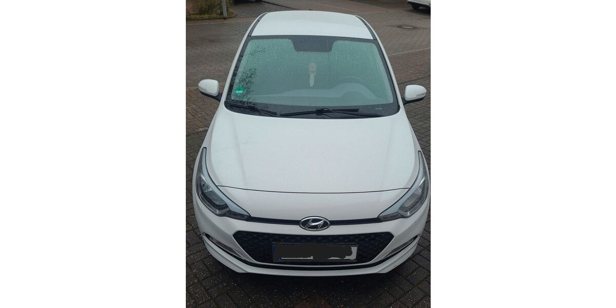 Hyundai i20 123.950 km 6.250 &euro; Essen 45133